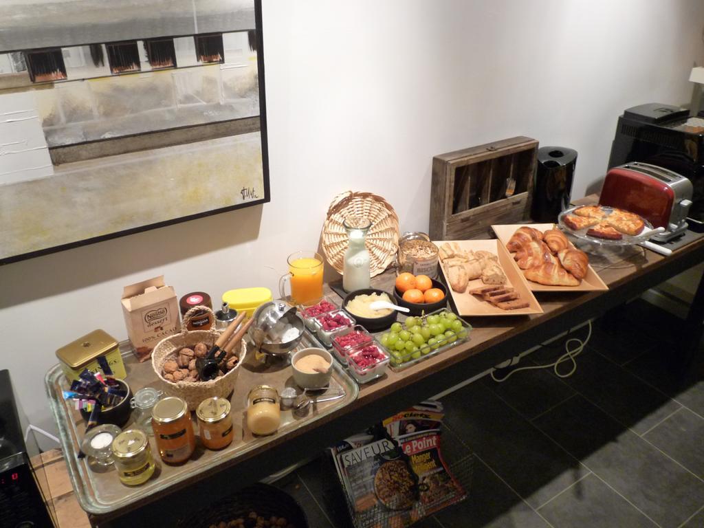 Bed and Breakfast La Ligne Angles-sur-lʼAnglin Exterior foto